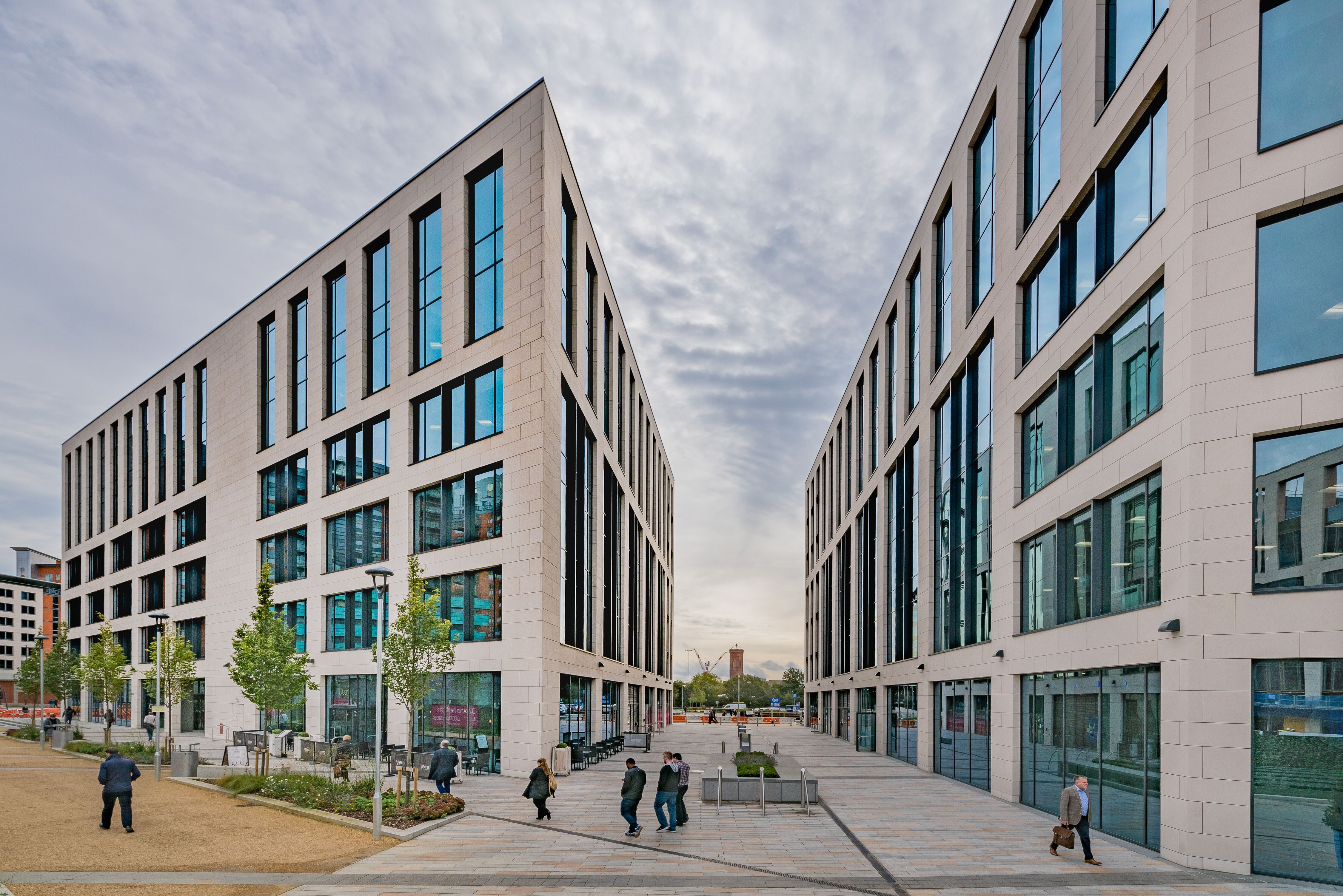 New openings at 5 & 6 Wellington Place